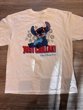 Disney White Graphic Tee with Black Tag Print